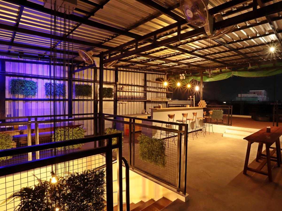 Oops Hostel Siem Reap Exterior foto